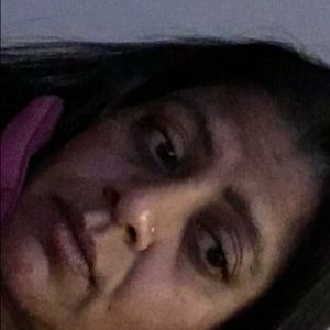 Meet your Posher, Vahida